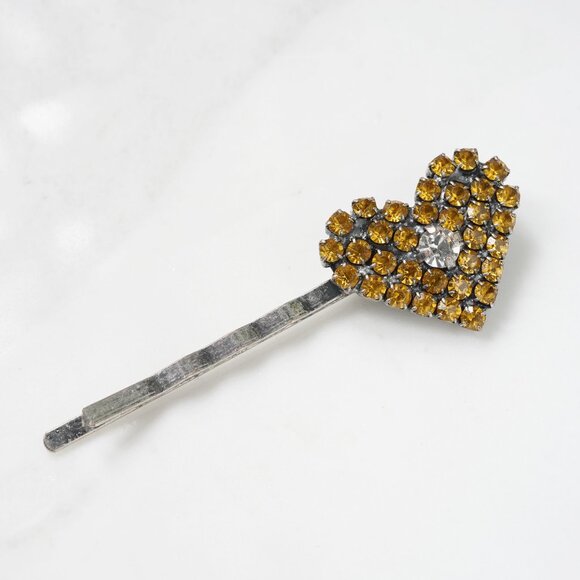 DANNIJO Amari Crystal Heart Bobby Pin - Picture 1 of 3